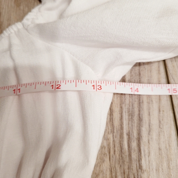 NWOT Francesca's Kimber Bridal Outdoorsy    Puff Sleeve Romper Small - Picture 4 of 11